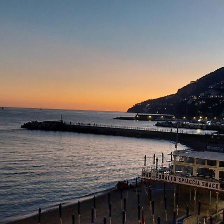 Marileo Amalfi Apartment Luaran gambar